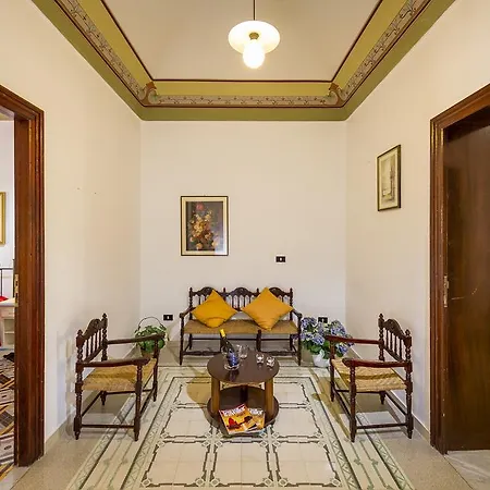 Agli Affreschi Pensión Castellammare del Golfo